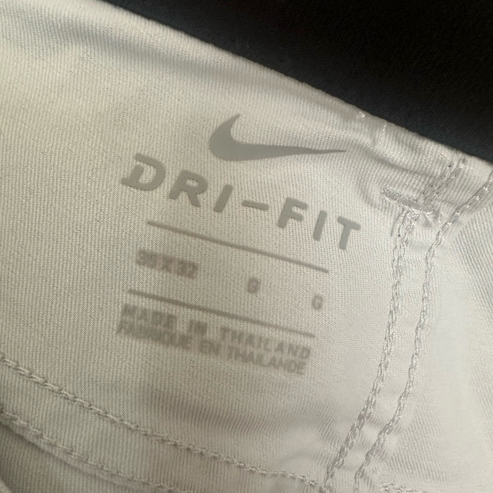 Nike Men’s Dri‑Fit Performance Pants – 36x32 – EUC - Picture 9 of 11
